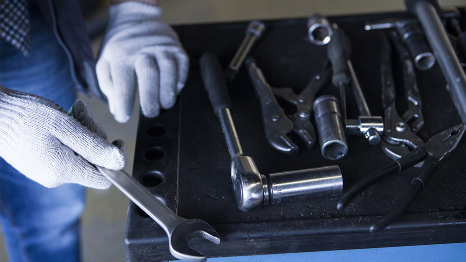 自動車部品の検査業務